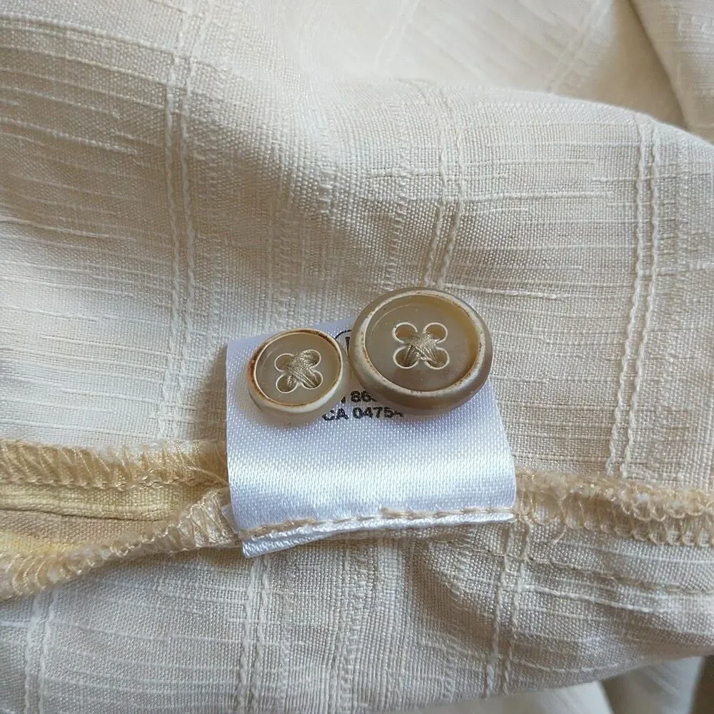 Tommy Bahama good tiny